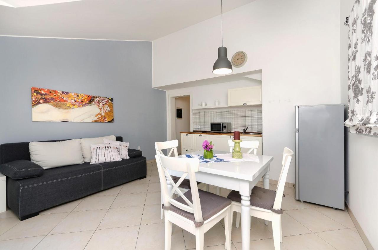 Apartments Garoful Tribalj Zewnętrze zdjęcie