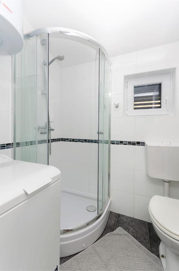 Apartments Garoful Tribalj Zewnętrze zdjęcie